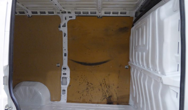 
								Citroen Jumper BlueHDi 130CV Furgon 33L2H2 lleno									