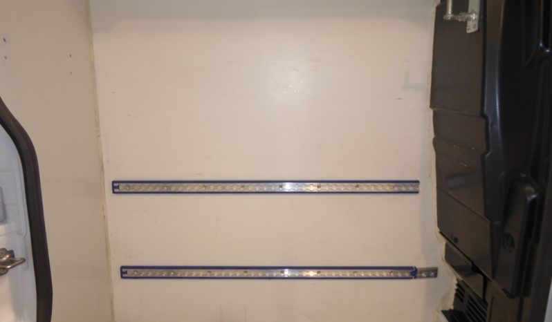 
								Ford Transit Custom Van 2.0 TDCI 125 cv.  L2 lleno									