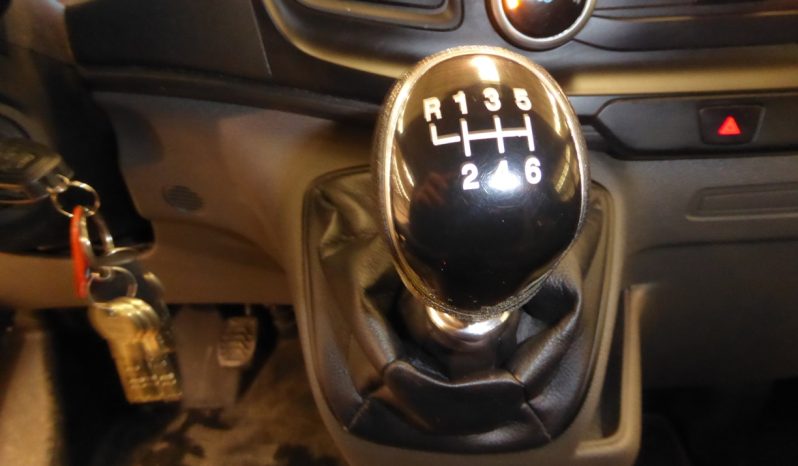 
								Ford Transit Custom Van 2.0 TDCI 125 cv.  L2 lleno									