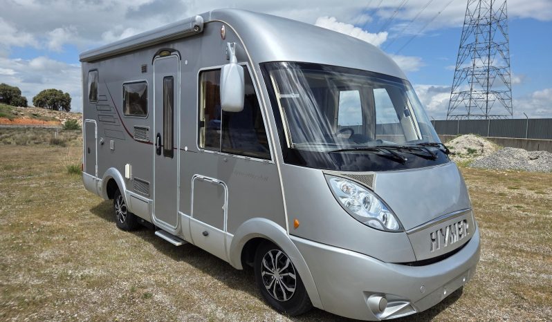 HYMER B 504 SL INTEGRAL COMPACTA 6 MTS. GAMA ALTA POCOS KMS