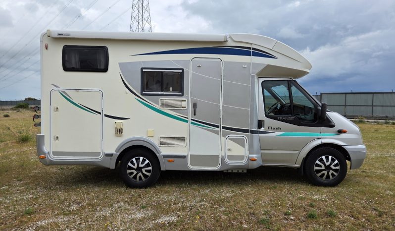 
								CHAUSSON FLASH PERFILADA COMPACTA CAMA TRANSVERSAL ELEVABLE + GARAJE lleno									