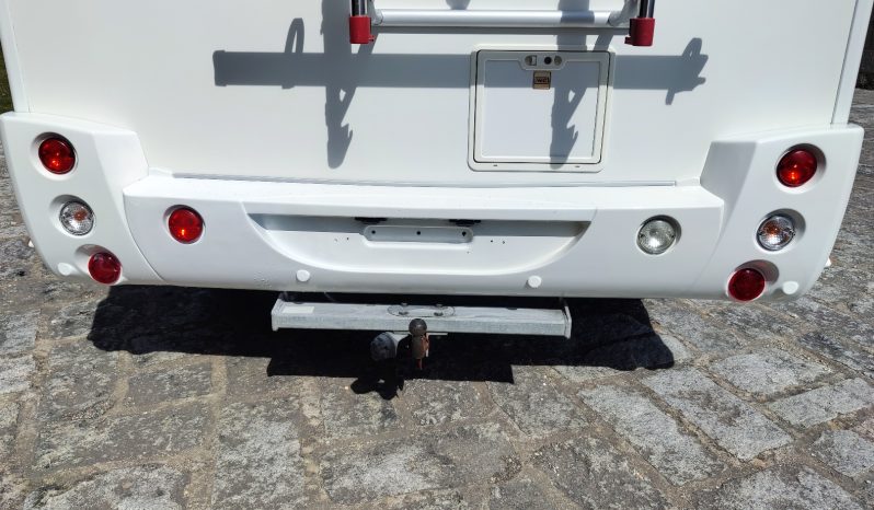 
								CHAUSSON BEST OF 10 PERFILADA 4.p COMPACTA 4P GAMA ALTA + bola remolque lleno									