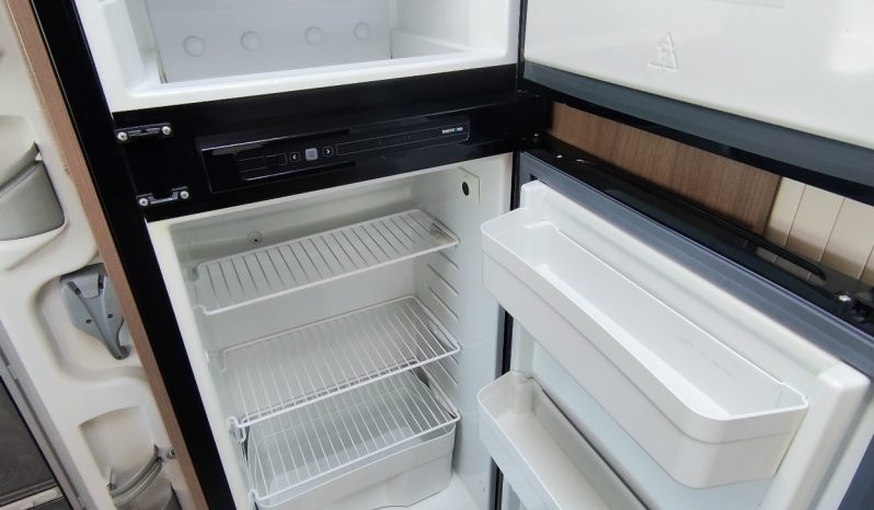 
								CHAUSSON BEST OF 10 PERFILADA 4.p COMPACTA 4P GAMA ALTA + bola remolque lleno									