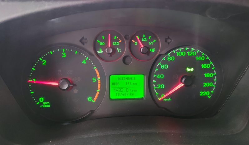 
								CHAUSSON BEST OF 10 PERFILADA 4.p COMPACTA 4P GAMA ALTA + bola remolque lleno									