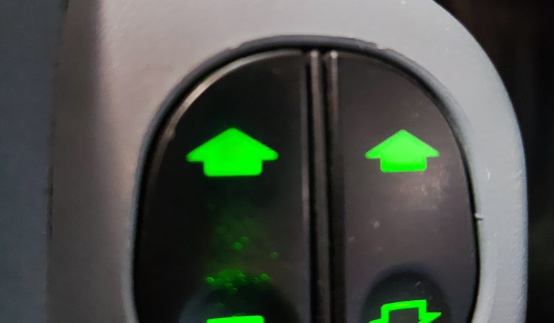 
								CHAUSSON BEST OF 10 PERFILADA 4.p COMPACTA 4P GAMA ALTA + bola remolque lleno									