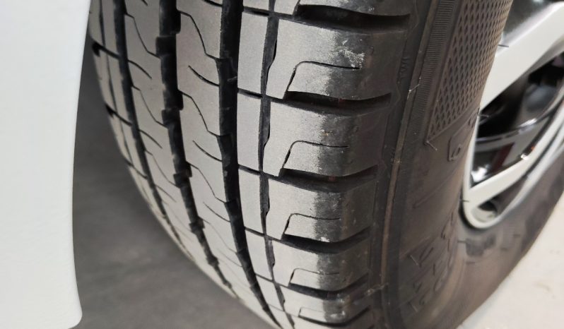 
								CHAUSSON BEST OF 10 PERFILADA 4.p COMPACTA 4P GAMA ALTA + bola remolque lleno									