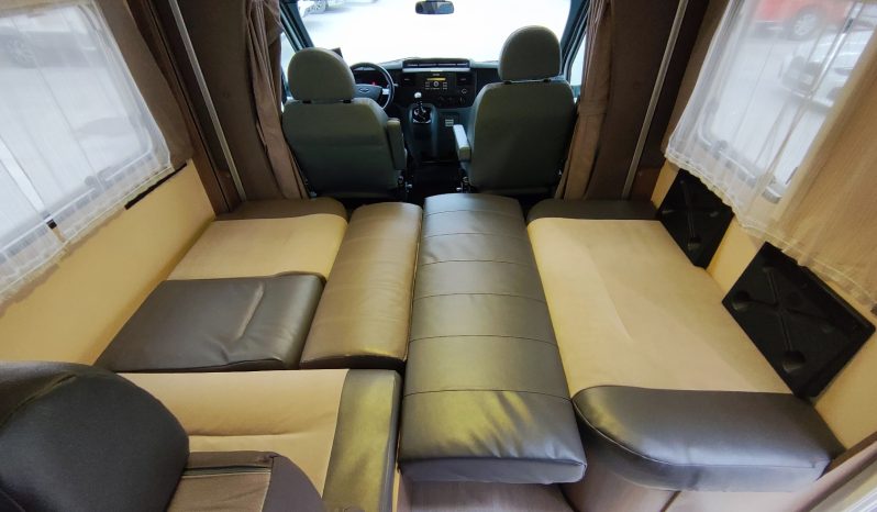 
								CHAUSSON BEST OF 10 PERFILADA 4.p COMPACTA 4P GAMA ALTA + bola remolque lleno									