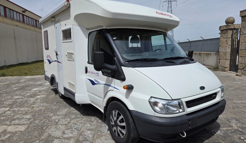 
								CHALLENGER GENESIS 32 – CAMA FRANCESA, 125 CVS + AA + PORTA MOTOS lleno									