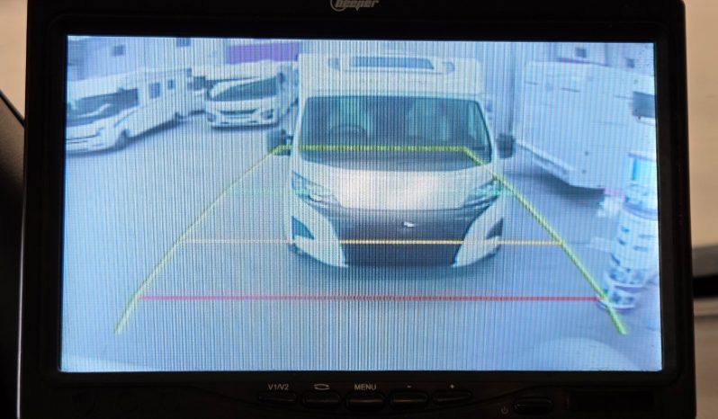 
								CHALLENGER GENESIS 32 – CAMA FRANCESA, 125 CVS + AA + PORTA MOTOS lleno									