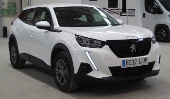 
									Peugeot 2008 Active 100 CV gasolina lleno								