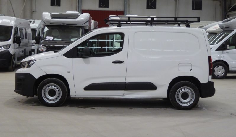
								PEUGEOT Partner BlueHDi 100 CV lleno									