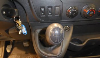 
									RENAULT MASTER 2.3DCI 130cv RWD PUERTA ELEVADORA lleno								