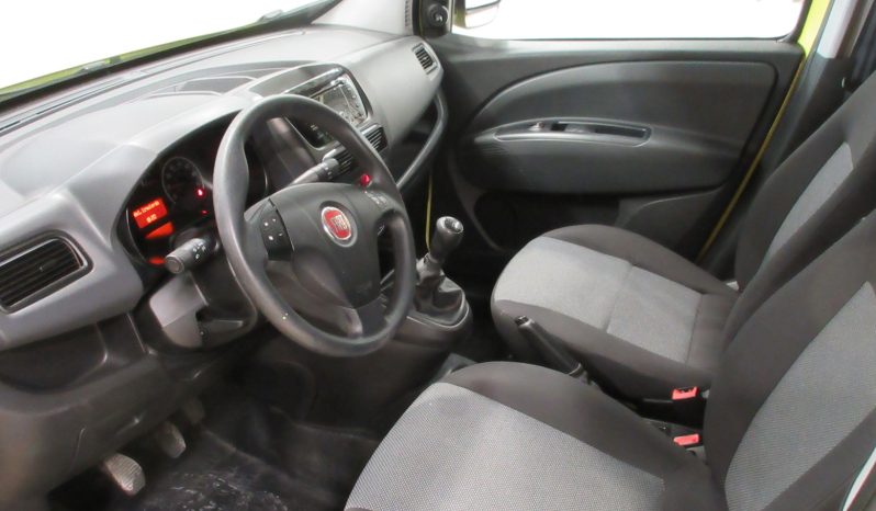 
								Fiat Doblo Cargo Base 1.3 Mjet 66kW 90CV E5 lleno									