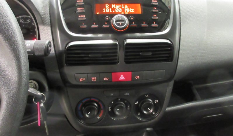 
								Fiat Doblo Cargo Base 1.3 Mjet 66kW 90CV E5 lleno									