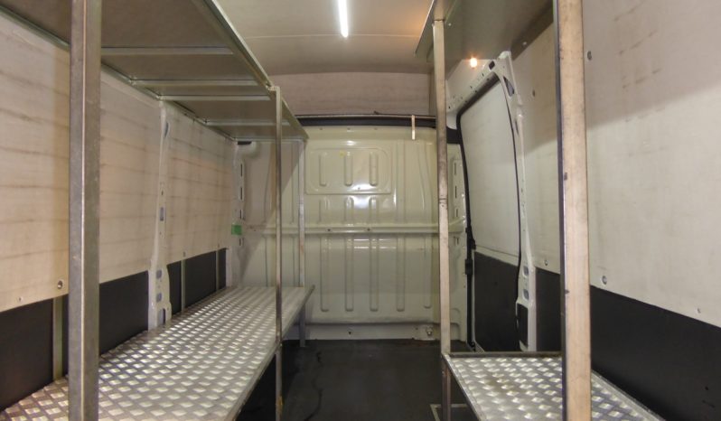 
								Citroen Jumper BlueHDi 130CV Furgon 35 L4H3 lleno									