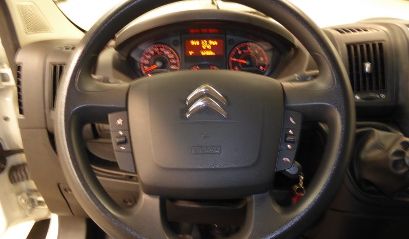 
								Citroen Jumper BlueHDi 130CV Furgon 35 L4H3 lleno									