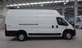 
									Citroen Jumper BlueHDi 130CV Furgon 35 L4H3 lleno								