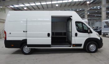 
									Citroen Jumper BlueHDi 130CV Furgon 35 L4H3 lleno								