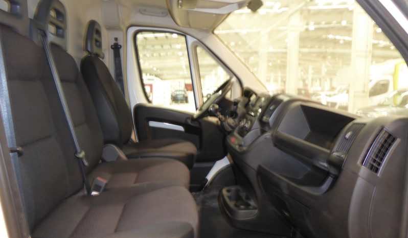 
								Citroen Jumper BlueHDi 140CV Furgon 35 L4H3 lleno									