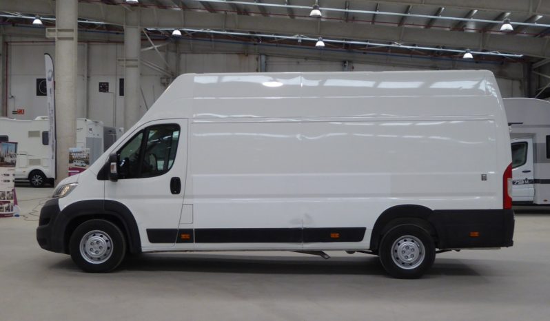 
								Citroen Jumper BlueHDi 140CV Furgon 35 L4H3 lleno									