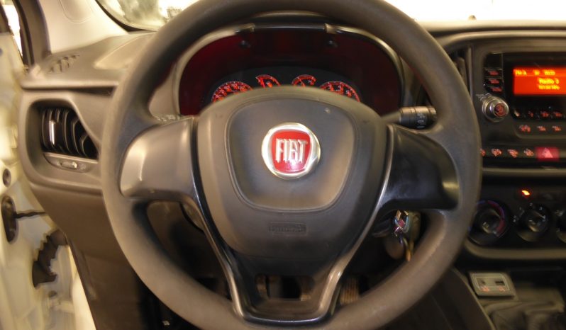 
								Fiat Doblo Cargo Base 1.3 Mjet 66kW 90CV E5 lleno									