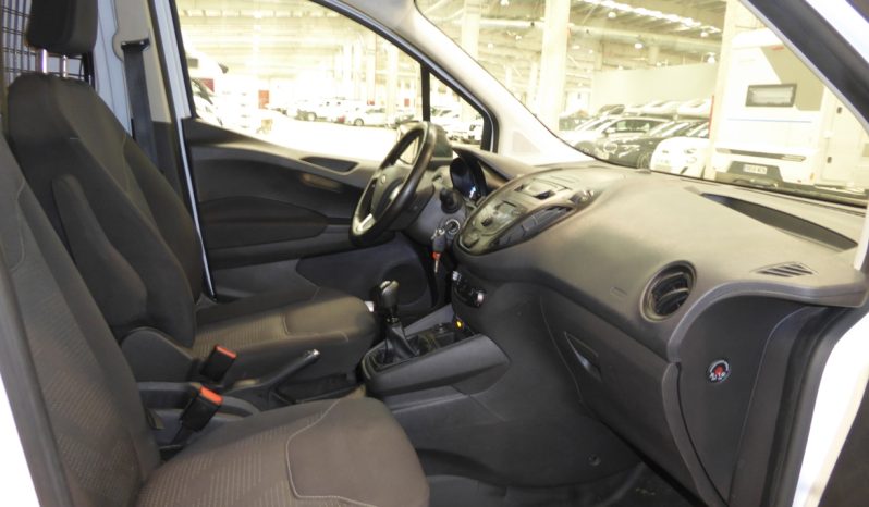 
								Ford transit courier Van 1.5 TDCi 95 cv Trend lleno									