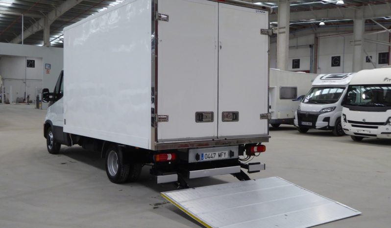 
								IVECO DAILY 2.3 TD 35C 16 3450 Puerta elevadora lleno									
