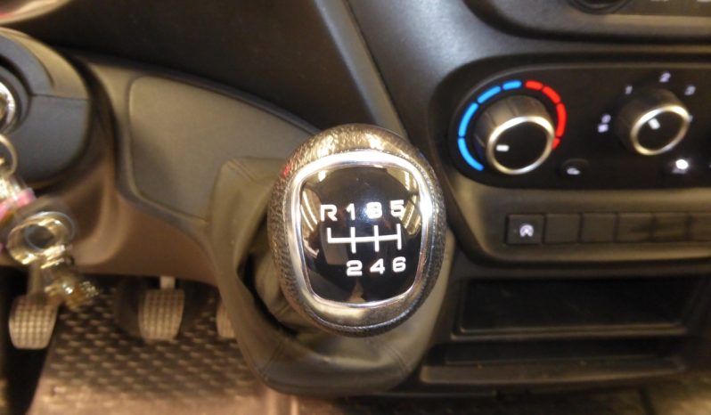 
								IVECO DAILY 2.3 TD 35C 16 3450 Puerta elevadora lleno									