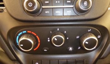 
									IVECO DAILY 2.3 TD 35C 16 3450 Puerta elevadora lleno								