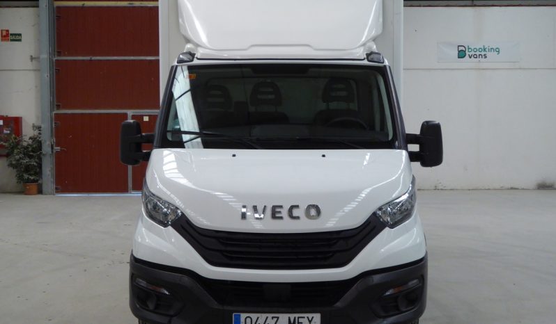 IVECO DAILY 2.3 TD 35C 16 3450 Puerta elevadora