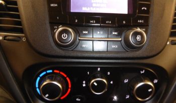 
									IVECO DAILY 2.3 TD 35C 16 3450 Puerta elevadora lleno								