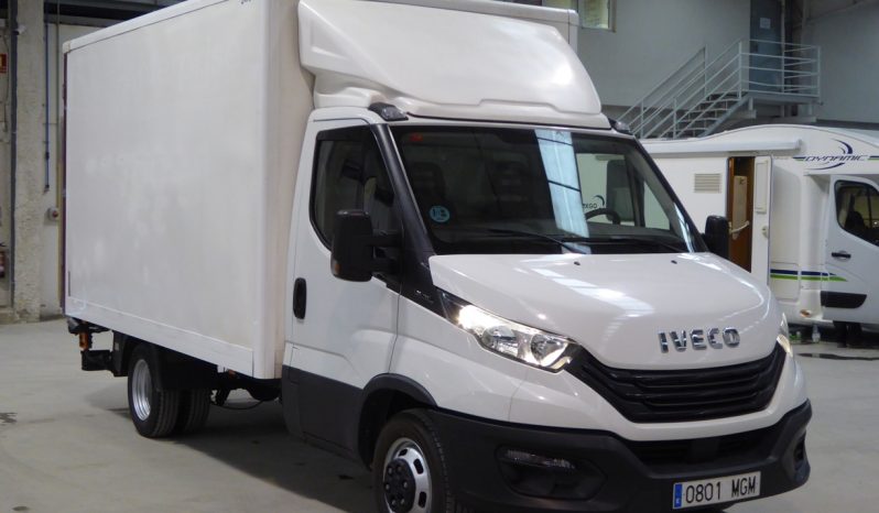 IVECO DAILY 2.3 TD 35C 16 3450 Puerta elevadora