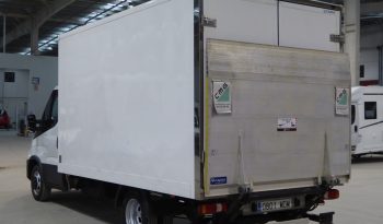 
									IVECO DAILY 2.3 TD 35C 16 3450 Puerta elevadora lleno								