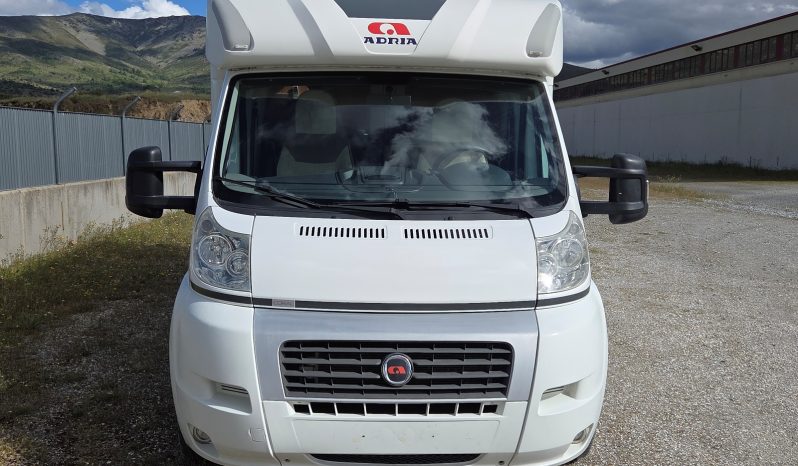 ADRIA CORAL A 690 SC FIAT DUCATO CAMA ISLA GAMA ALTA POCOS KMS