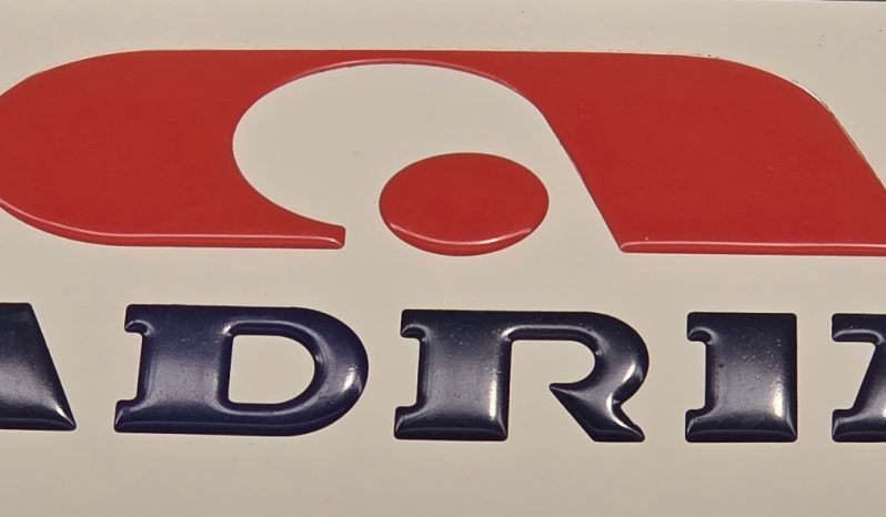 
								ADRIA CORAL A 690 SC FIAT DUCATO CAMA ISLA GAMA ALTA POCOS KMS lleno									