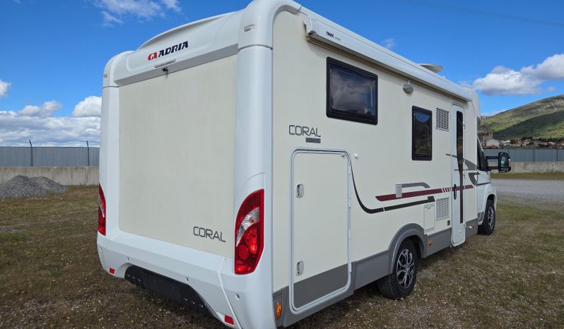 
								ADRIA CORAL A 690 SC FIAT DUCATO CAMA ISLA GAMA ALTA POCOS KMS lleno									