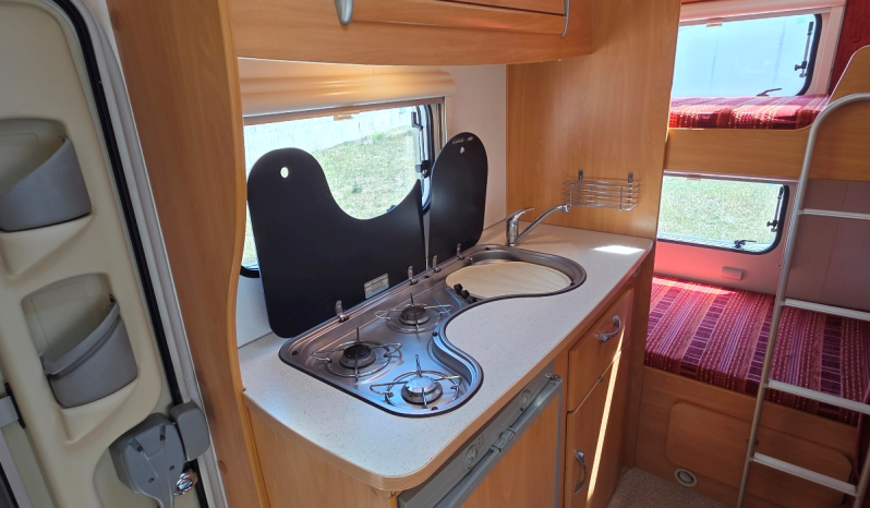 
								CHAUSSON FLASH 3 CAPUCHINA COMPACTA 6,10 MTS 6 P. pocos kms lleno									