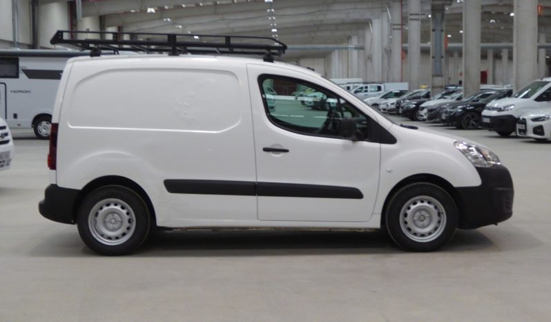 
								PEUGEOT Partner L1 1.6 HDi 75 CV lleno									