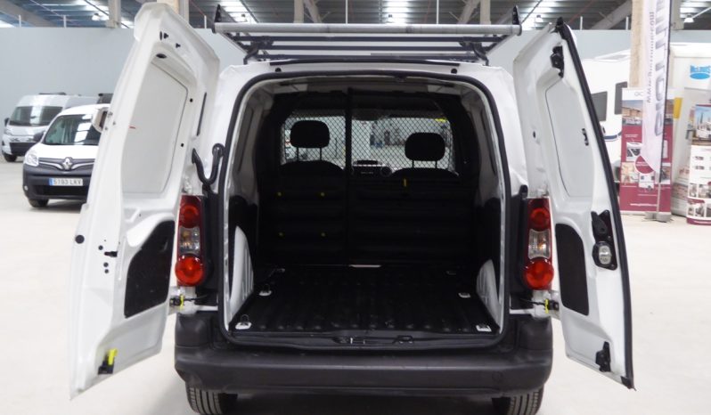 
								PEUGEOT Partner L1 1.6 HDi 75 CV lleno									