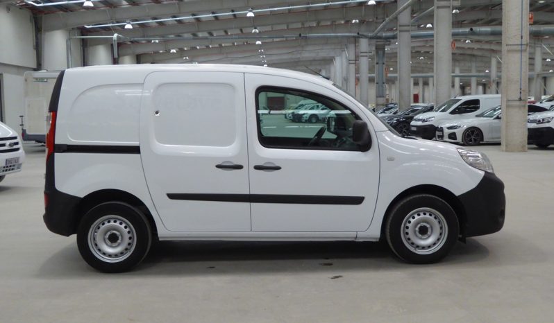 
								RENAULT Kangoo Furgon Profesional dCi, 75CV Euro 6 lleno									