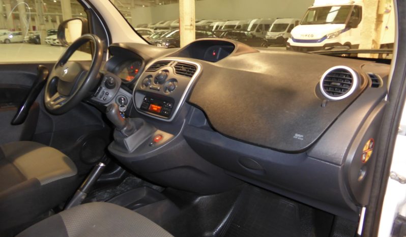 
								RENAULT Kangoo Combi Profesional dCi 75 CV lleno									