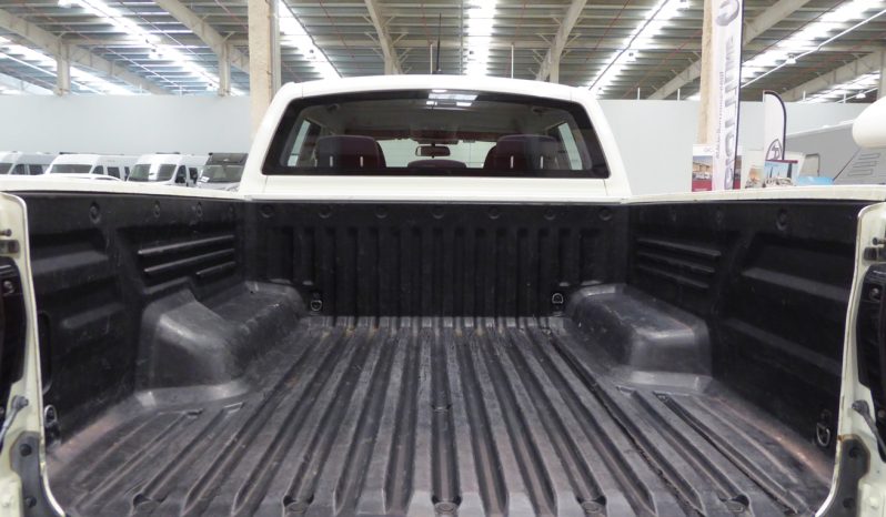 
								Ssangyong Musso Sports D22DTR 4×4 Pro 200 CV lleno									