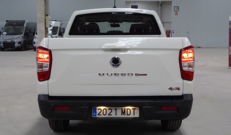
								Ssangyong Musso Sports D22DTR 4×4 Pro 200 CV lleno									
