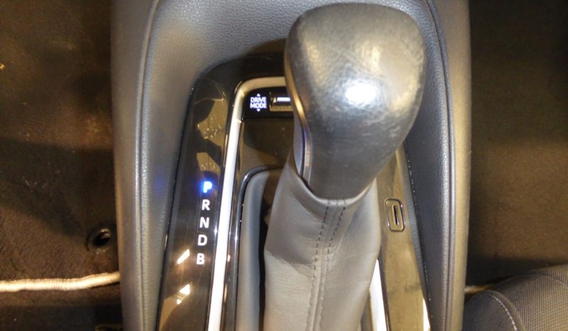 
								TOYOTA Corolla 1.8 125H ACTIVE TECH ECVT lleno									