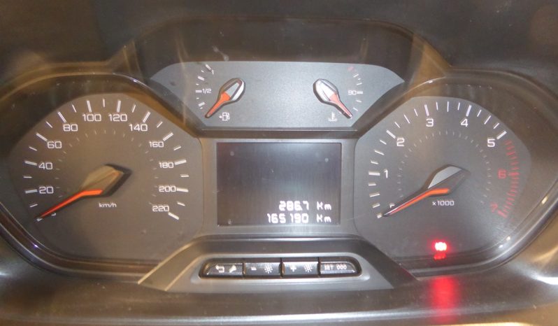
								PEUGEOT PARTNER Pro Long 1000kg BlueHDi 100 CV  L2H1 FURGON lleno									