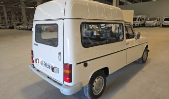 
									Renault R4 F6 combi gasolina 5 plazas lleno								