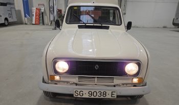 
									Renault R4 F6 combi gasolina 5 plazas lleno								