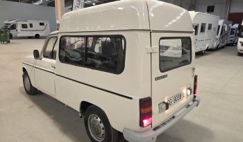 
									Renault R4 F6 combi gasolina 5 plazas lleno								