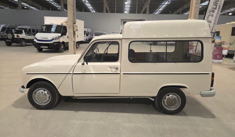Renault R4 F6 combi gasolina 5 plazas