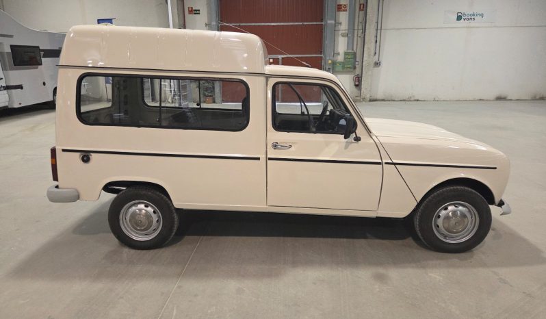 
								Renault R4 F6 combi gasolina 5 plazas lleno									
